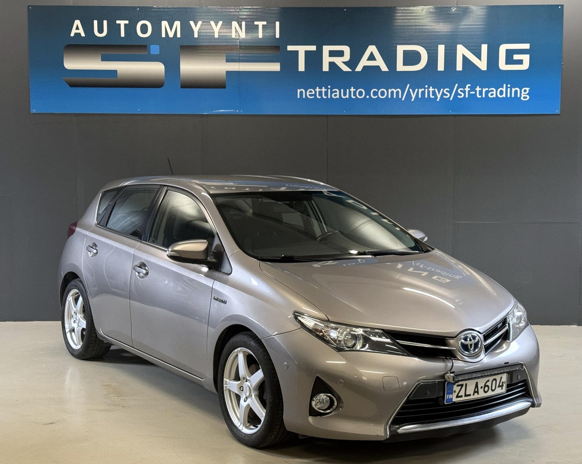 Toyota Auris 2013 – kuva 5