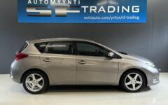 Toyota Auris 2013 – kuva 6