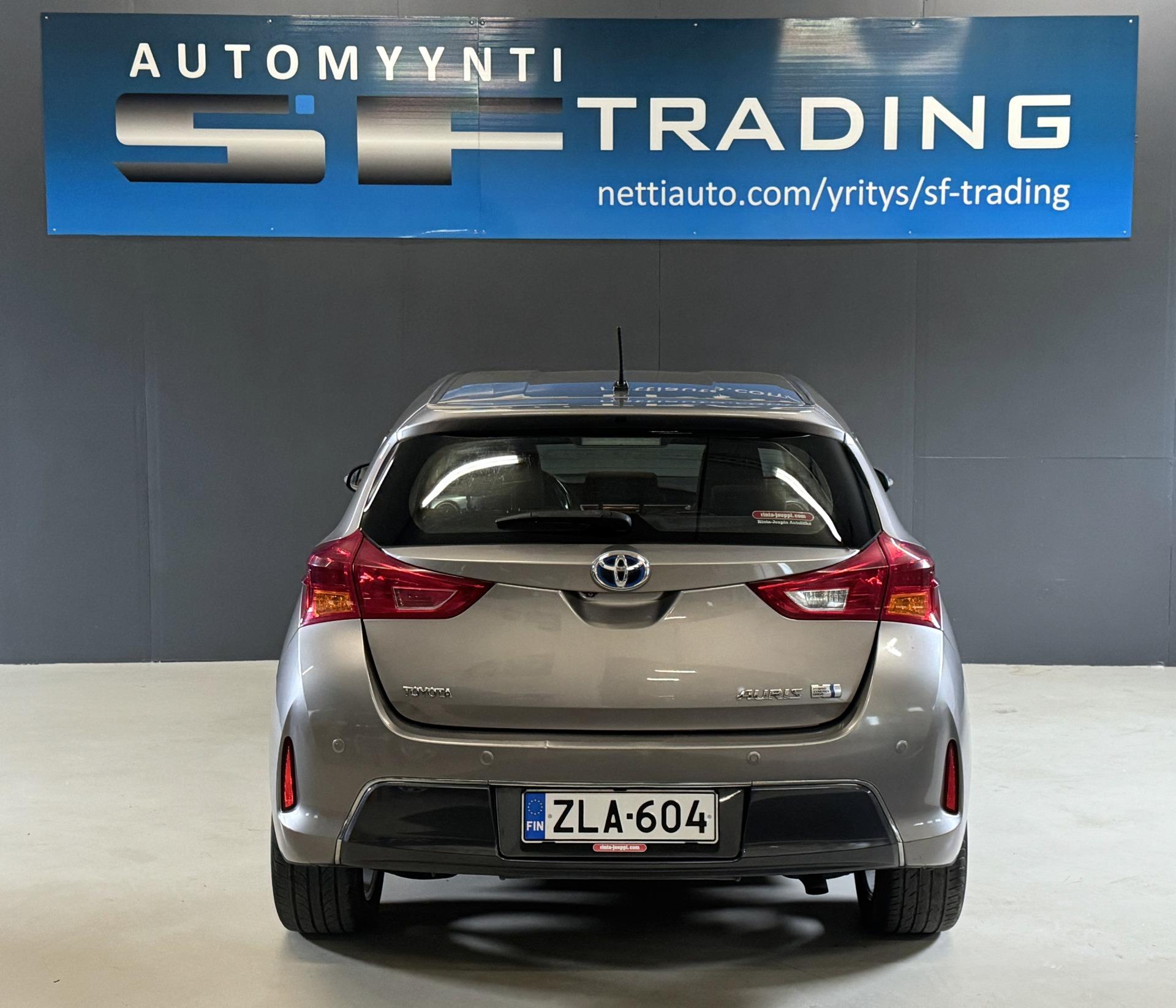 Toyota Auris 2013 – kuva 8
