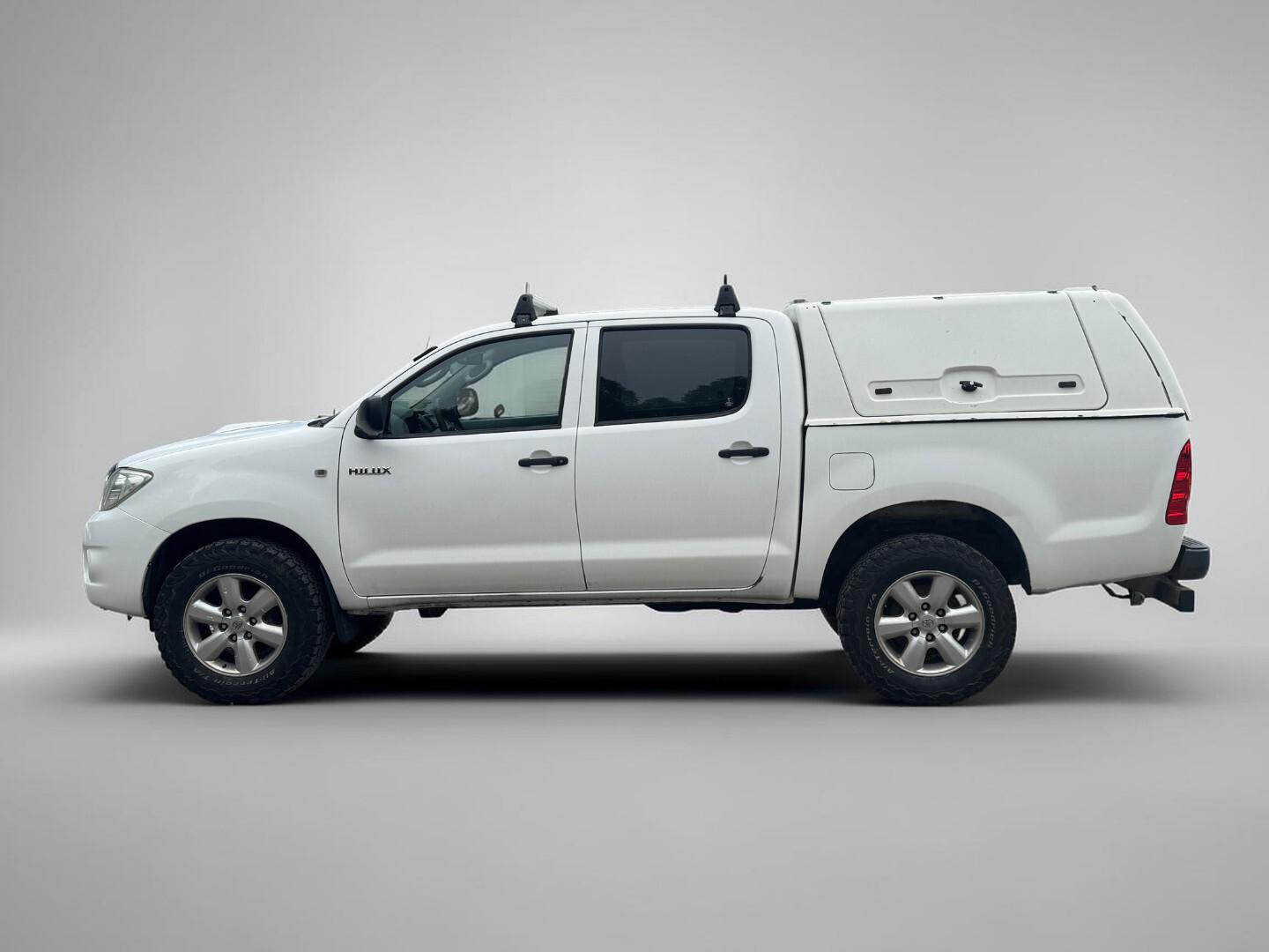 Toyota Hilux 2009 – kuva 2