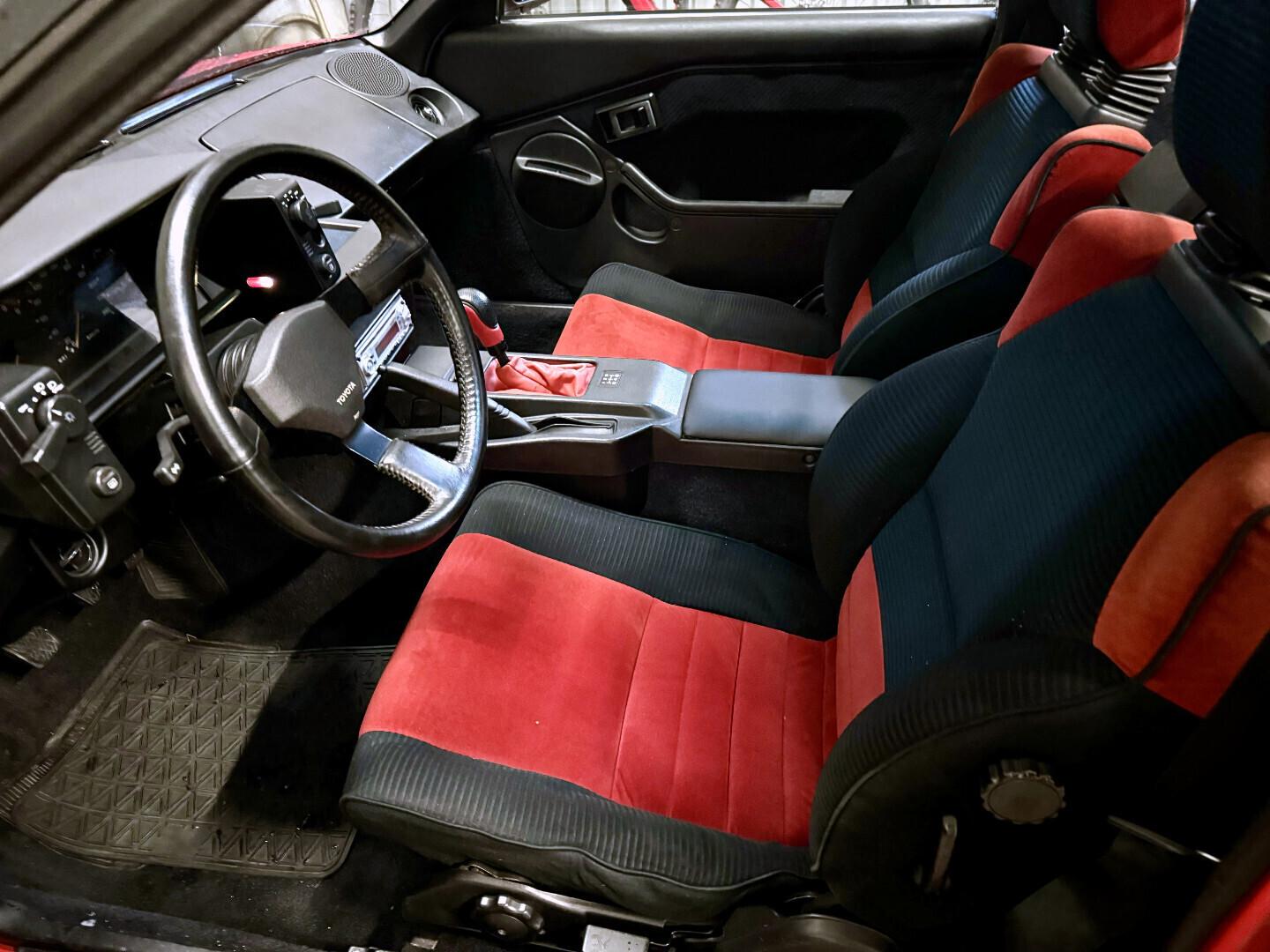 Toyota MR2 1986 – kuva 10