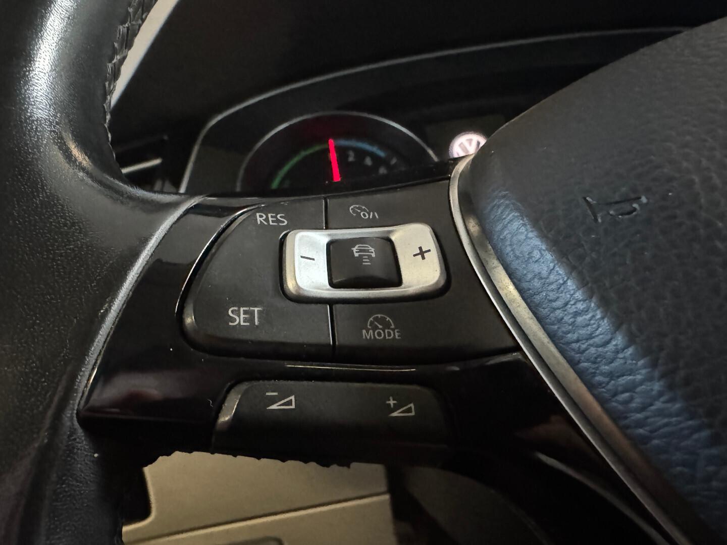 Volkswagen Passat 2017 – kuva 17