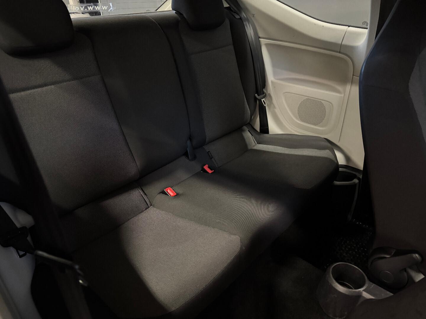 Volkswagen Up! 2012 – kuva 11
