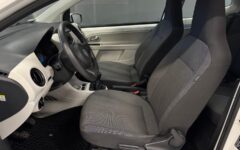 Volkswagen Up! 2012 – kuva 8