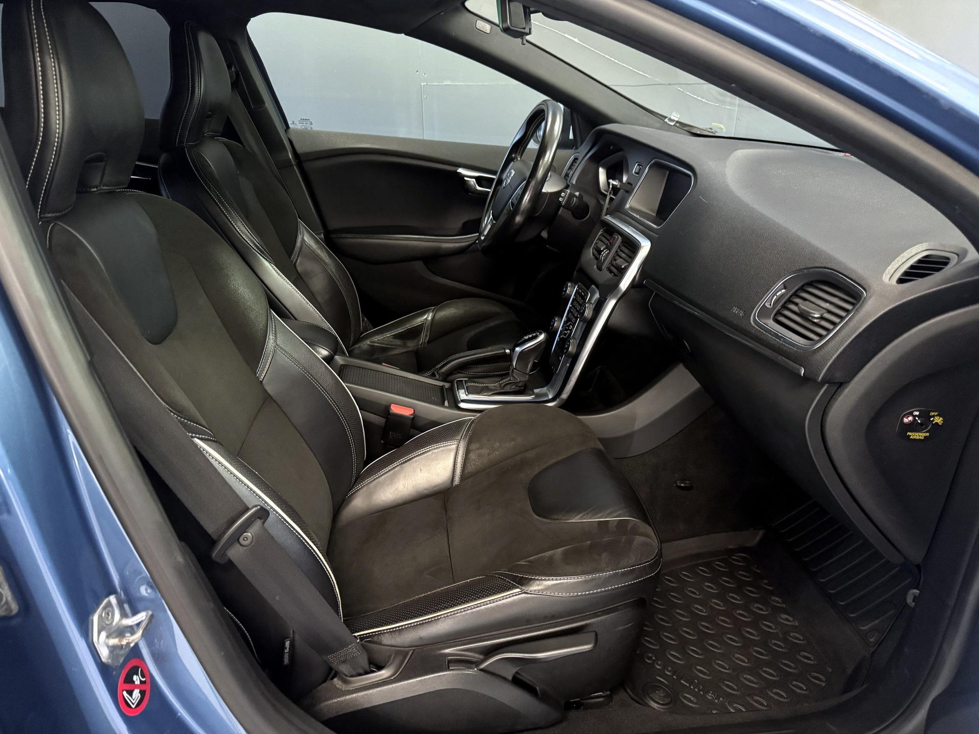 Volvo V40 2016 – kuva 10