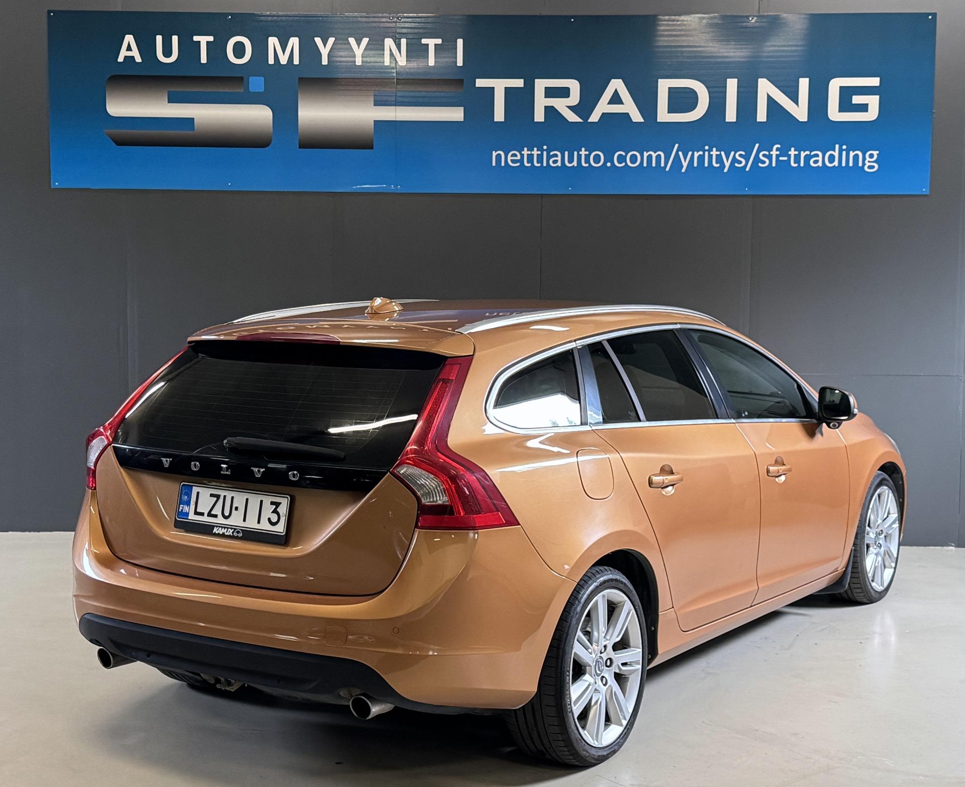 Volvo V60 2012 – kuva 7