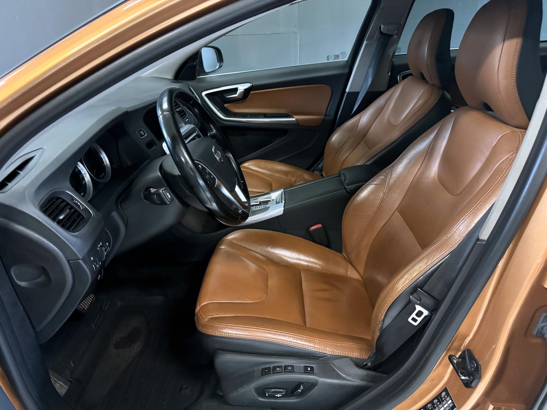 Volvo V60 2012 – kuva 9