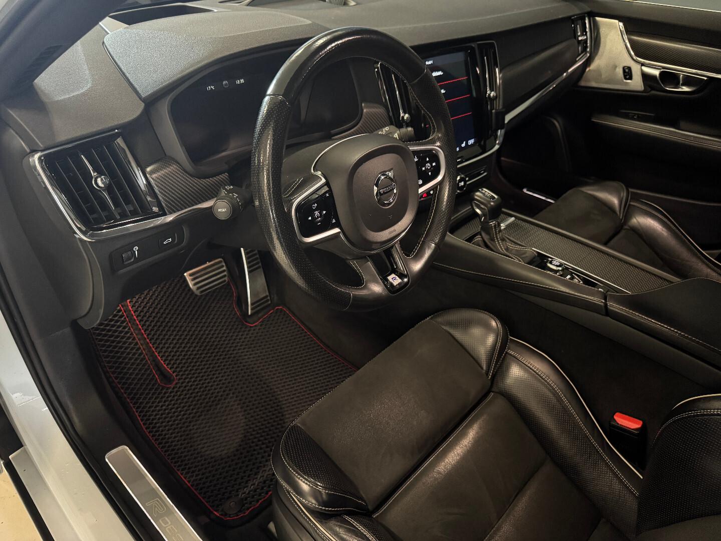 Volvo V90 2018 – kuva 13