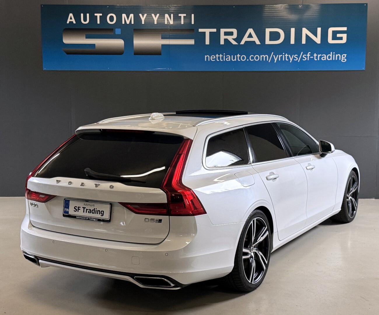 Volvo V90 2018 – kuva 6
