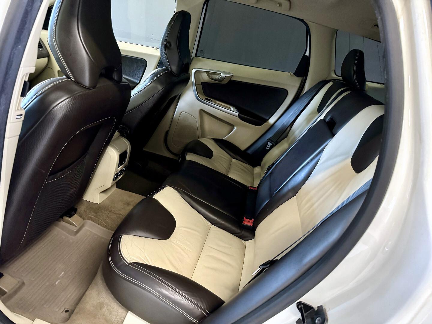 Volvo XC60 2009 – kuva 13