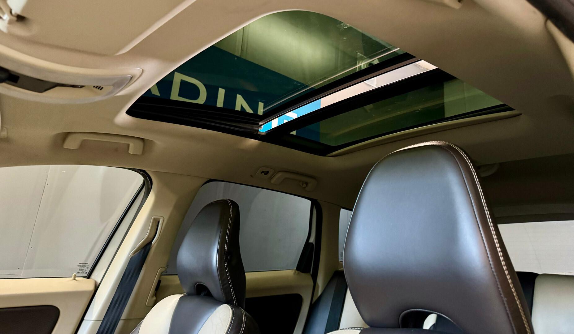 Volvo XC60 2009 – kuva 15